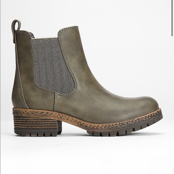 Maurices | Shoes | Maurices Anna Solid 